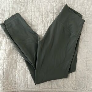 lululemon wunder under